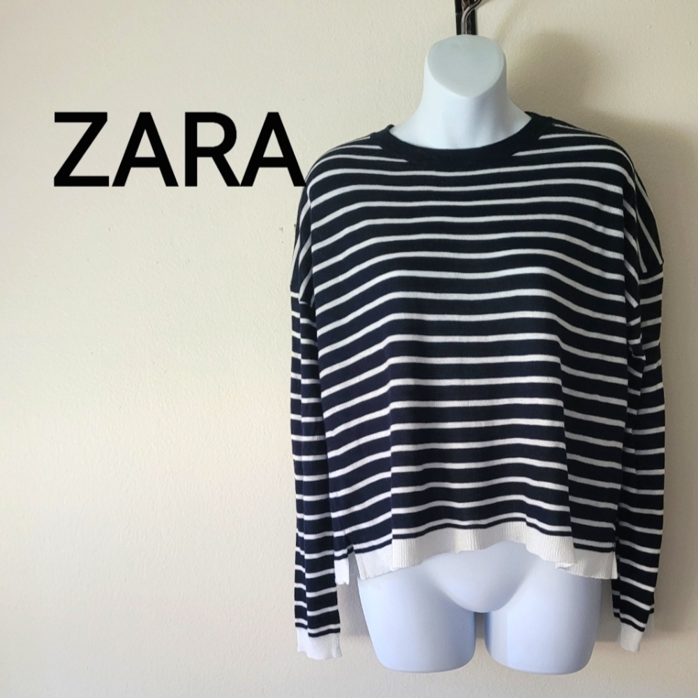ZARA Black and White Striped Sweater